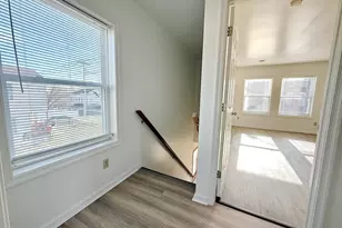 209 Hamilton St, Bridgeport, CT 06608 - Photo 15