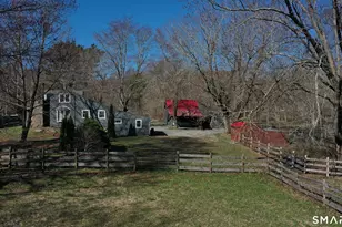 461 Green Hill Rd, Madison, CT 06443 - Photo 5