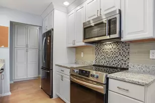 50 Aiken St, Norwalk, CT 06851 - Photo 11