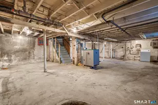 243 Grove St, Meriden, CT 06451 - Photo 25