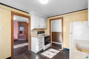 243 Grove St, Meriden, CT 06451 - Photo 11