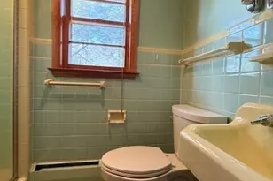 32 Hemlock St, East Hartford, CT 06111 - Photo 13