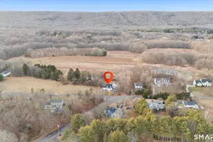 556 Dunbar Hill Rd, Hamden, CT 06514 - Photo 3