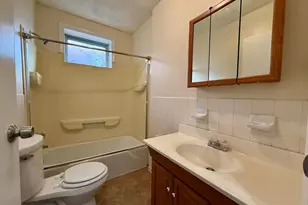 179 Elm St, West Haven, CT 06516 - Photo 9