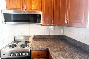 204 S Main St, Middletown, CT 06457 - Photo 5