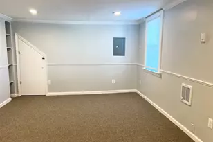 204 S Main St, Middletown, CT 06457 - Photo 3