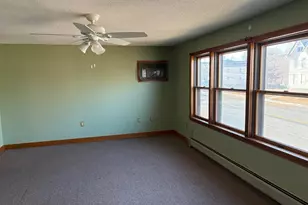 693 Broad St, Meriden, CT 06450 - Photo 7