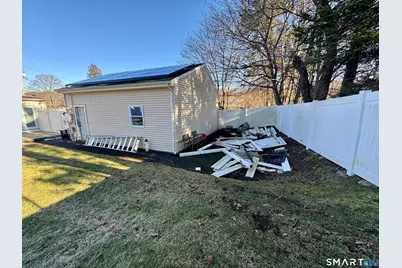 4 Hellstrom Road, East Haven, CT 06512 - Photo 11