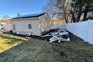 4 Hellstrom Rd, East Haven, CT 06512 - Photo 11