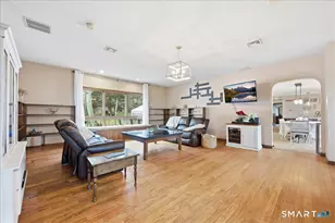 110 Butlertown Rd, Waterford, CT 06385 - Photo 9