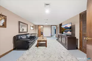 110 Butlertown Rd, Waterford, CT 06385 - Photo 21