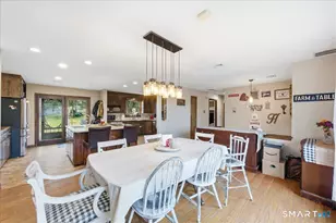 110 Butlertown Rd, Waterford, CT 06385 - Photo 7