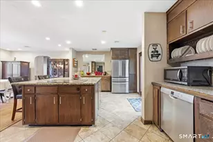 110 Butlertown Rd, Waterford, CT 06385 - Photo 5