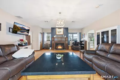 110 Butlertown Road, Waterford, CT 06385 - Photo 11