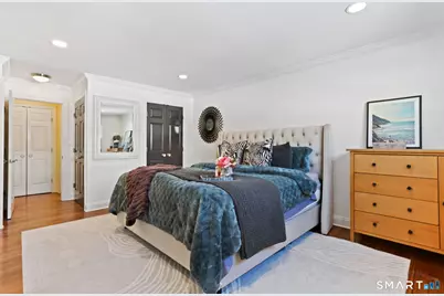 125 Heritage Hill Road #APT B, New Canaan, CT 06840 - Photo 9