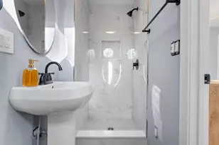 7 Coach Light Dr, Clinton, CT 06413 - Photo 15