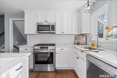 7 Coach Light Drive, Clinton, CT 06413 - Photo 7