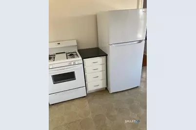 89 Town Hill Avenue #2N, Danbury, CT 06810 - Photo 7