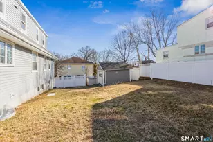 8 Reynolds Pl, Greenwich, CT 06831 - Photo 17