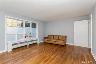 8 Reynolds Pl, Greenwich, CT 06831 - Photo 3