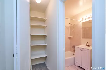 2625 Park Avenue #9R, Bridgeport, CT 06604 - Photo 13