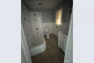 240 Oak Street #9, Bridgeport, CT 06604 - Photo 3