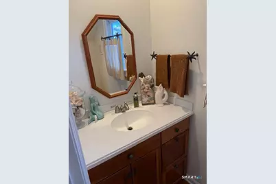 11 Roland Avenue, Norwalk, CT 06855 - Photo 15