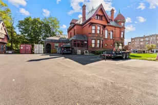 2 Wethersfield Ave, Hartford, CT 06114 - Photo 3