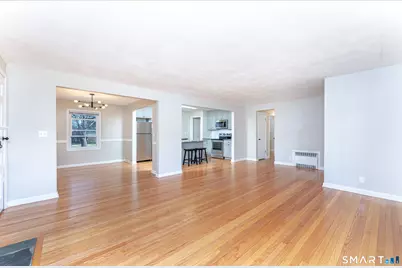 233 Unionville Avenue, Plainville, CT 06062 - Photo 13