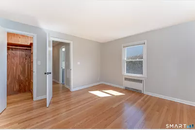 233 Unionville Avenue, Plainville, CT 06062 - Photo 25