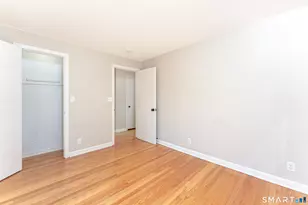 233 Unionville Ave, Plainville, CT 06062 - Photo 19