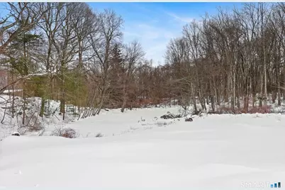 424 Waverly Road, Shelton, CT 06484 - Photo 5