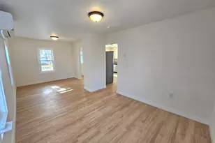 55 Battey St, Putnam, CT 06260 - Photo 13