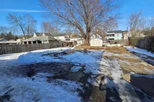 55 Battey St, Putnam, CT 06260 - Photo 3