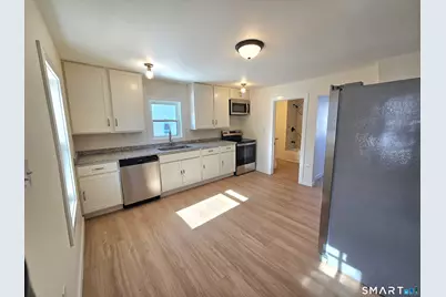 55 Battey Street, Putnam, CT 06260 - Photo 5