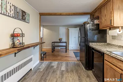 90 Goodwin Park Road, Wethersfield, CT 06109 - Photo 9