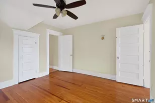 361 Ridgefield Ave, Bridgeport, CT 06610 - Photo 9