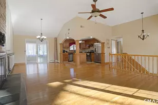 997 Meriden Ave, Southington, CT 06489 - Photo 3