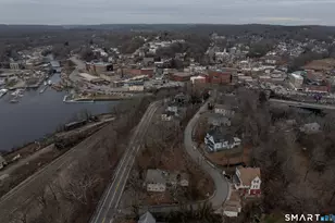 76 Laurel Hill Ave, Norwich, CT 06360 - Photo 17