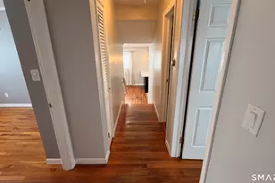 540 Lakeside Dr, Bridgeport, CT 06606 - Photo 17