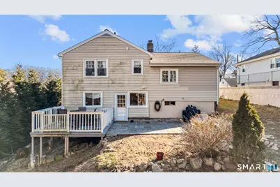 540 Lakeside Drive, Bridgeport, CT 06606 - Photo 3