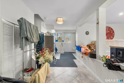 540 Lakeside Drive, Bridgeport, CT 06606 - Photo 21