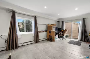 540 Lakeside Dr, Bridgeport, CT 06606 - Photo 21