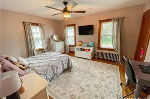 16 Meriden Ave, Meriden, CT 06451 - Photo 15