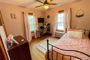 16 Meriden Ave, Meriden, CT 06451 - Photo 17