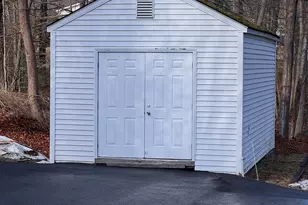 25 State Route 37, New Fairfield, CT 06812 - Photo 5