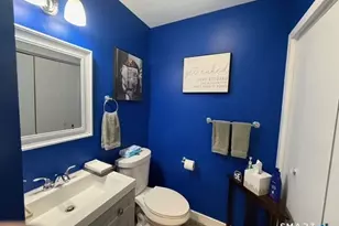 111 Harbour Close, New Haven, CT 06519 - Photo 11