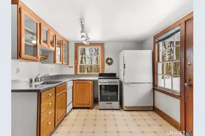 21 Old Highway, Wilton, CT 06897 - Photo 11