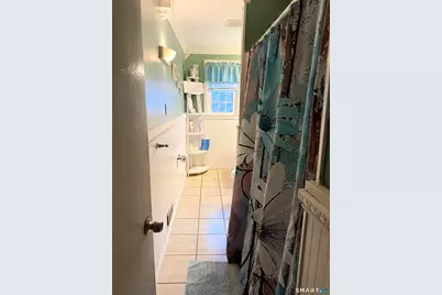 203 Spring Street, Meriden, CT 06451 - Photo 11