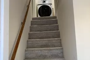 92A Huntingtown Rd, Newtown, CT 06470 - Photo 5